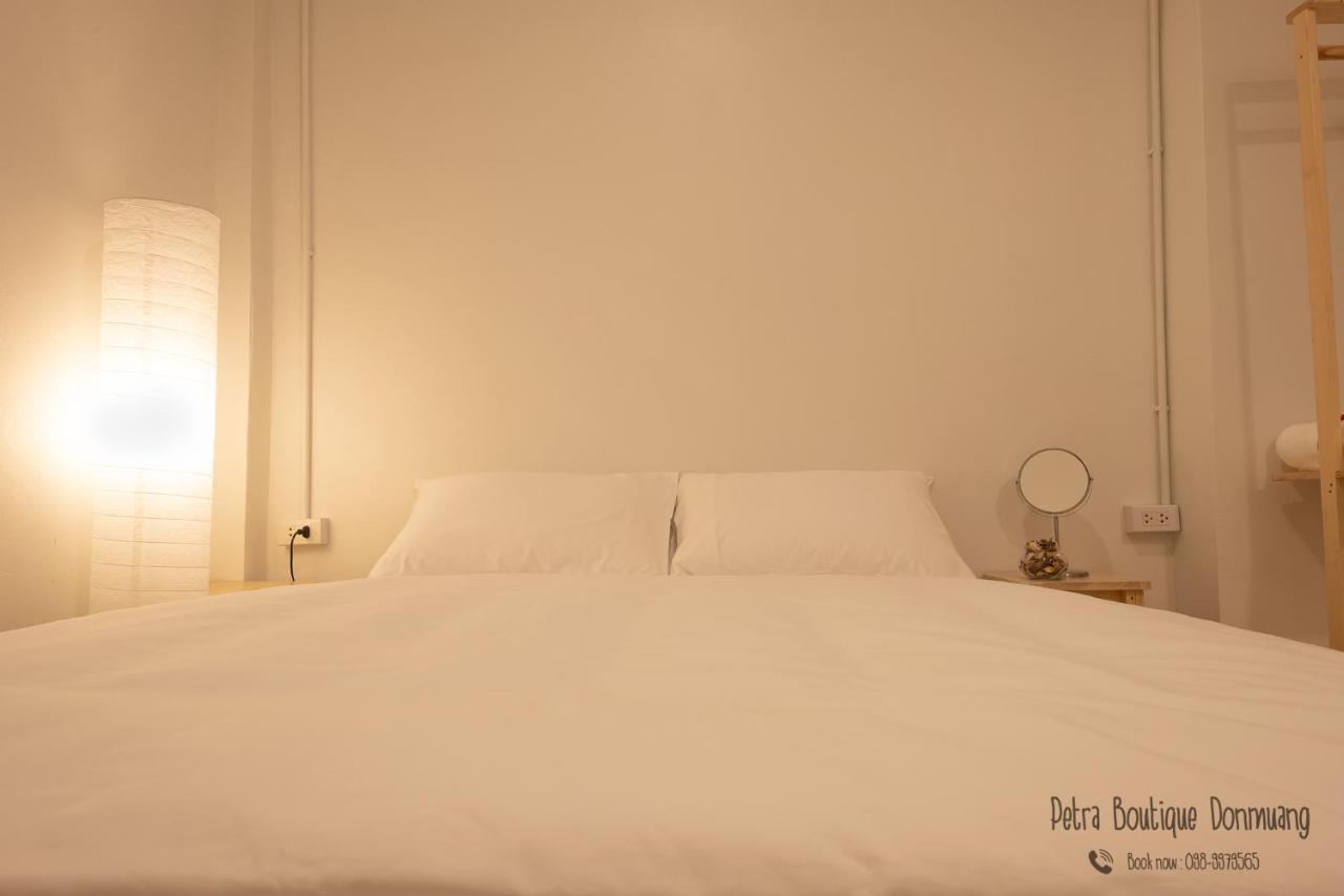 Petra Boutique Donmuang Apartment Bangkok Exterior photo