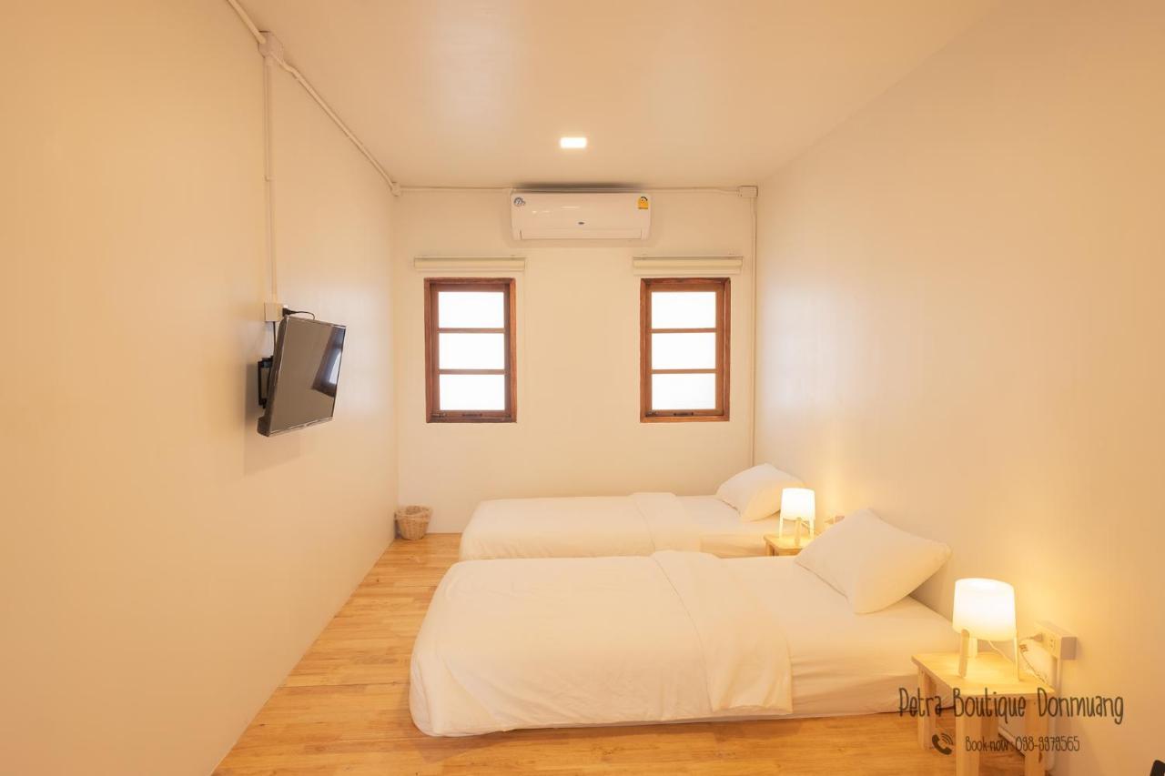 Petra Boutique Donmuang Apartment Bangkok Exterior photo